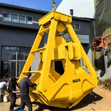 Használható-e egy négyköteles markolókanál fémhulladék kezelésére?